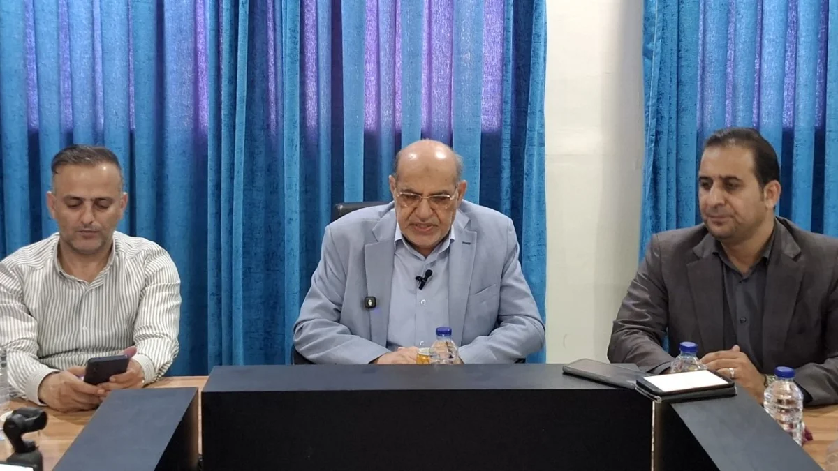 دکتر صلاح‌الدین دلشاد در نشست خبری با اصحاب رسانه: ایلام از نظر خدمات جراحی اطفال به استانی برخوردار تبدیل شده است / انجام بیش از یک‌هزار و ۵۰۰ عمل جراحی و معاینه بیش از ۱۵ هزار بیمار توسط مؤسسه «محکم» در ایلام